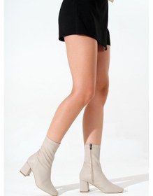 Resim Tpu Taban Küt Burunlu Fermuarlı Kadın Bej Topuklu Bot Tbfzlcmc080 Bej 