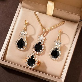 Resim Yapay Kristal Set: Bir Çift Küpe + Bir Yüzük + Bir Kolye 