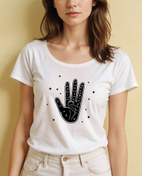 Resim Kosmotik El Falı Geniş Yaka Tişört 