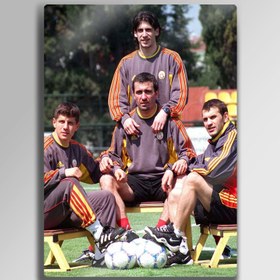 Resim Galatasaray Retro UEFA 2000 Efsaneler - Metal Tablo - XL (40x60) / 2 Parça / 1.50 mm / Çift Taraflı Tablo Bant 