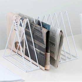 Resim GO DEKOR Üçgen 9 Gözlü Metal Masaüstü Dergilik Gazetelik, Plaklı Ve Kitaplık 