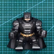 Resim WB Lisanslı Ağır Zirehli Batman Koleksiyon Figürü - Detaylı Montajlanabilir Süs, Değiştirilebilir Parçalar, Siyah & Sarı Aksanlar, Ev/Araç Dekoru İçin Sergi Tabanı - Batman Hayranları için Mükemmel Hediye, Süper Kahraman Dekorasyonu, İkonik Tasarım, Karmaşık Detaylar, Aksiyon Figürü, Çizgi Roman Tutkunları, Araç İçi Dekorasyon, Premium İşçilik, Film Anısı 