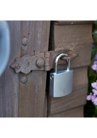 Resim Yale Krom Kaplamalı Dmu Asma Kilit 70 Mm 