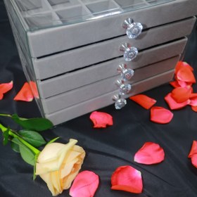 Resim 5 Katlı Akrilik Takı Düzenleyici Kutu, Şeffaf Kapak ve Dekoratif Boncuklar ile - Bileklikler, Küpeler, Yüzükler için Yığınlanabilir Depolama - Klasik Stil, Kumaş Kaplamalı İç, Kadın Aksesuarları, Takı Kutusu, Takı Kutuları için Mükemmel 