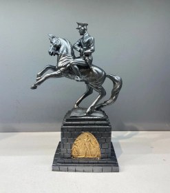 Resim Dekoratif Polyester Atatürk Onur Anıtı Heykeli Koyu Gri 