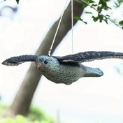Resim 1 Adet Gerçekçi Uçan Şahin Heykel - Dayanıklı Plastik Bahçe ve Dış Mekan Dekoru, Mavi-Gri Tüylü Tasarım, Bağ veya Veranda İçin Asma Sanatı, Oda Dekorasyonu için Mükemmel 