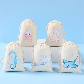 Resim 6 adet Balina ve Jellyfish Çizgili Hediyelik Torbalar - 10x15cm Sualtı Hayvanları Temalı Parti Hediyeleri, Yumuşak Kumaş Parti Süsleri, Doğum Günleri, Duşlar, Gençlerin Kutlamaları İçin (Karışık Renkler), Hediyeler İçin Çantalar, Plaj Temalı Dekor, Eğlenceli İllüstrasyonlar, Sağlam Tutamaklar 