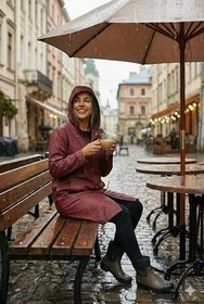 Resim Unisex Su Geçirmez Kapüşonlu Yağmurluk, Hafif ve Katlanabilir Yağmur Pançosu, Rüzgar Geçirmez Seyahat & Kamp Ceketi 