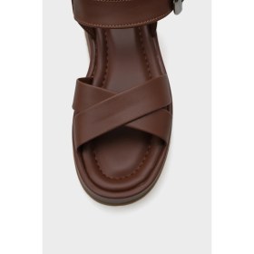 Resim Capone Outfitters Dolly Çapraz Bantlı Konfor Tokalı Dolgu Topuklu Kadın Sandalet 