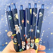 Resim 10 adet farklı desenli uzay astronot temalı kalem seti, öğrenciler ve ofis kullanımı için sevimli bir tasarıma sahip, belgeleri imzalamak için mükemmel. 