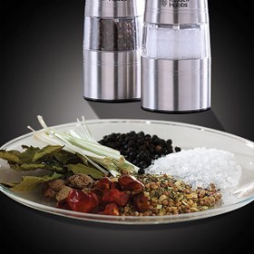 Resim Russell Hobbs 23460-56 Classics Inox Tuz ve Biber Öğütücü 