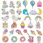 Resim 8'li Paket Karikatür Unicorn ve Lezzetler Elmas Sanat Sticker Setleri, Elmas Boyama Mozaik Etiketler için Kendin Yap Elmas Boyama Mozaik Etiketler, Elmaslarla Süsleme, Fantastik Unicorn, Dondurma ve Tatlı Lezzet Tasarımlarıyla Çeşitli Düzensiz Şekilli Elmaslar 