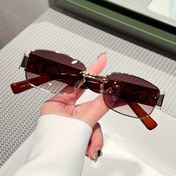 Resim 1 Adet Kadınlar İçin Dikdörtgen Küçük Çerçeve Gradyan Kahverengi Metal Çerçeveli Moda Gözlüğü - Günlük ve Resmi Kıyafetler için Dekoratif Lensli, Şık Aksesuar, Trendy Çerçeve, Hafif Tasarım, Stil Bilincine Sahip Kadınlar 