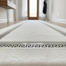 Resim Beyaz Zeminli Silver Çerçeveli Peluş Runner Halı – Yumuşak Dokulu, - 120x170 cm 