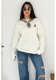 Resim Kadın Dekoratif Yakalı Likralı Sweatshirt Konforlu & Karakterli Stil Ekru 