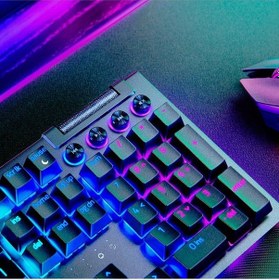 Resim Razer Blackwidow V4 Pro RZ03-04681800-R3M1 Mekanik Oyuncu Klavye 