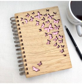 Resim Ahşap Kapaklı.İsme Özel.Kelebek Desenli Ajanda Ve Defter Ajanda-Beyaz Çizgili 