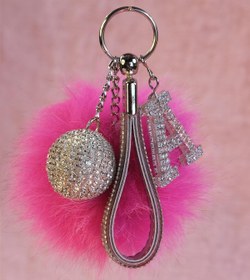 Resim TASARIM ARABAM ATİKE ELİF AKIN Gümüş Taşlı & Logosuz Anahtarlık & Tilki Tüyü Ponpon Fuşya & Gümüş Harf & Gümüş Disko Topu 