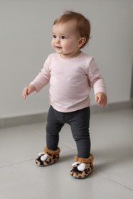 Resim gigigiyim Kulak Detaylı Kız Bebe Panduf 