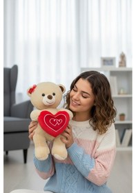 Resim Kırmızı Tokalı Sevimli Yumuşacık 35 Cm Kalpli Peluş Ayıcık Uyku Arkadaşı Hediyelik Çok Renkli 