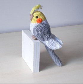 Resim nildamigurumi Amigurumi Oyuncak Kuş Gri Beyaz Sultan Papağan Sesli 