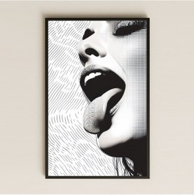 Resim Provokatif Kadın Figürlü Şeffaf Pleksi Tablo 