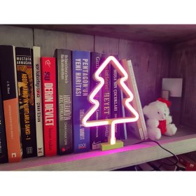 Resim Kamer Neon Işıklı Çam Ağacı 