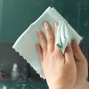 Resim 5 adet Sihirli Temizlik Bezi - Çeşitli Renklerde Balık Derisi Cam Silme Bezi, Çiziksiz ve Tekrar Kullanılabilir - Pencere, Ayna, Cam Yüzeyleri, Bulaşıklar ve Ekranlar için Kolay Temizlenebilir ve Kalıntıları Giderir - Ev ve Mutfak Kullanımı için Mükemmel, Cam Temizleme Bezi | Çok Amaçlı Temizlik Araçları | Dayanıklı Silme Bezi, Temizlik Bezi 