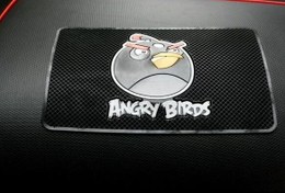 Resim Angry Bird Siyah Torpido Kaydırmaz Ped 