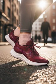 Resim Nike Genç Kız Çocuk Spor Ayakkabı Cosmic Runner B-1 