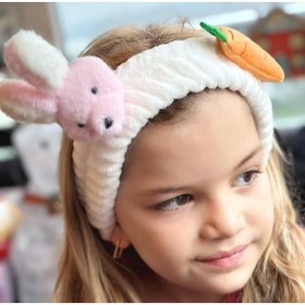 Resim QUEEN AKSESUAR Peluş Pofuduk Oyuncak Tavşan Havuçlu 3d Yumuşak Bebek Çocuk Kadın Makyaj Bandana Saç Bantı Lastikli 
