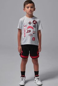 Resim Nike Erkek Çocuk Jordan Takım 85F561 Siyah 