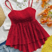 Resim Kadınlar İçin Kırmızı Dantel Detaylı Spagetti Askılı Crop Top - Tatlı ve Eğlenceli Fırfır Asimetrik Kollu Yazlık Gömlek, Nefes Alabilen H Kesim Silüet ile Yaz Tatili ve Günlük Kıyafetler için Şık Kumaş Seçimi 