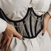 Resim Kadın Siyah Korse Zincir Detayları ile - Zarif, Ruched Tasarım ile Sophisticated Görünüm, Yetişkin Moda Korsesi|Ruched Dokulu Korses|Zincir Süslemeli Korses 