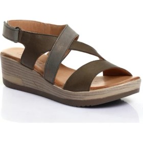 Resim Bueno Shoes Kemerli Deri Kadın Dolgu Topuk Sandalet 9L3306 