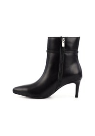 Resim Gönderi(R) Gönderi R Siyah Fermuarlı İnce Topuklu Hakiki Deri Bot Siyah 