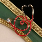 Resim Yaratıcı Stetoskop Broş Pin - Trendy Kırmızı ve Altın Alaşım Tıbbi Tema Aksesuarı Erkekler ve Kadınlar için, Giysiler, Çantalar veya Hediyeler için Mükemmel, Tıbbi Aksesuarlar Brooc 