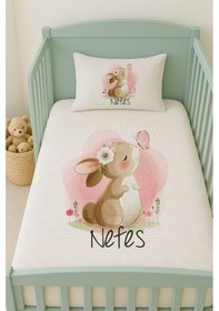 Resim %100 Pamuk İsme Özel İsimli 100x150 Cm Pike Seti Burnunda Kelebekli Tavşan 