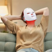 Resim Yeni 7 Renkli LED Maske, 90 Boncuklu Açık Bej Bakım Maskesi, 7 Çalışma Modu Seçenekli + Otomatik Bakım, Kablosuz ve Hafif + Ayarlanabilir Kayışlı Taşınabilir Tasarım, USB Şarj Edilebilir Pil, Günde 15 Dakika Kullanım, Anne ve Arkadaşlar İçin Mükemmel Hediye 