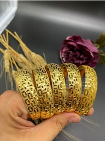 Resim Yıldız Gold İmitasyon 22 Ayar Altın Kaplama Işıltılı Model 5'li 1.5 Cm Bilezik 