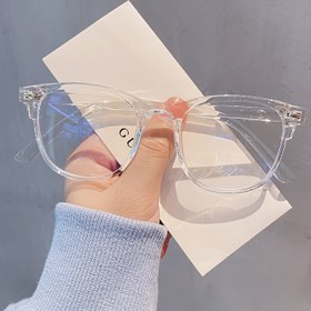 Resim Unisex Moda Gözlükleri - Minimalist Kare Çerçeve ile Tam Çerçeveli Tasarım, Hafif Plastik Lensler, Erkekler ve Kadınlar için Dekoratif Gözlükler, Günlük Moda Gözlükleri | Minimalist Gözlükler | Dayanıklı Gözlükler 