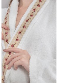 Resim Güvenal Valentis Desenli İşlemeli Kutulu Kadın Erkek Pamuk Bornoz Sabahlık Bornoz Seti Çeyiz Hediyelik 8 Çok Renkli 