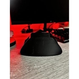 Resim Skygo TRAK3D Minimalist Xbox Joystick Standı, 3D Baskı Gamepad Tutucu | Uyumlu Tüm Xbox Kumandalarıyla | Masaüstü Oyuncu Aksesuarı (Siyah) 