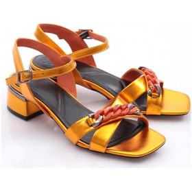 Resim Dgn 303-23y Kadin Çapraz Bantli Zincir Aksesuarli Alçak Topuklu Sandalet 303-1922-R0199 Turuncu 