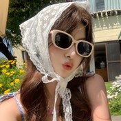 Resim Şık Fransız Saten Üçgen Eşarp - Beyaz Tatlı Saç Aksesuarı, Kadınlar için Vintage Yaz Güneş Şapkası | Retro Bandana | Saten Saç Bandı 