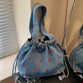 Resim Kadınların Çiçek Desenli Tuval Çantası - Büyük Kapasiteli, Bağcıklı Kapanış, Polyester Astarlı, Siyah Kot Omuz Çantası Günlük Seyahat ve Rahat Kullanım İçin, Seyahat Çantası | Günlük Kullanım İçin Rahat Şık Çanta | Kot Dokusu 