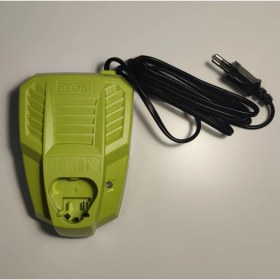 Resim Ryobi 12 Volt Şarj Cihazı 