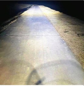Resim Motosiklet Xenon Led Far Ampül H4 Şimşek Etkili Beyaz 3 Boyutlu 
