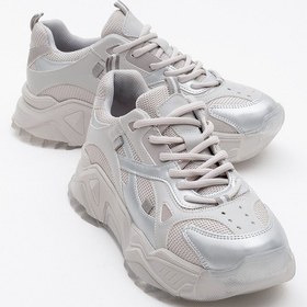Resim Lecce Gümüş Gri Kadın Spor Ayakkabı Gri - Gümüş 