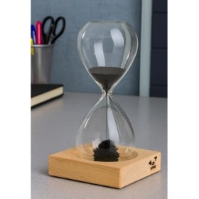 Resim Dekoratif 3’lü Ofis Masa Seti Pirinç Terazi, Manyetik Kum Saati ve Metal Dünya Küresi Premium Hediye 